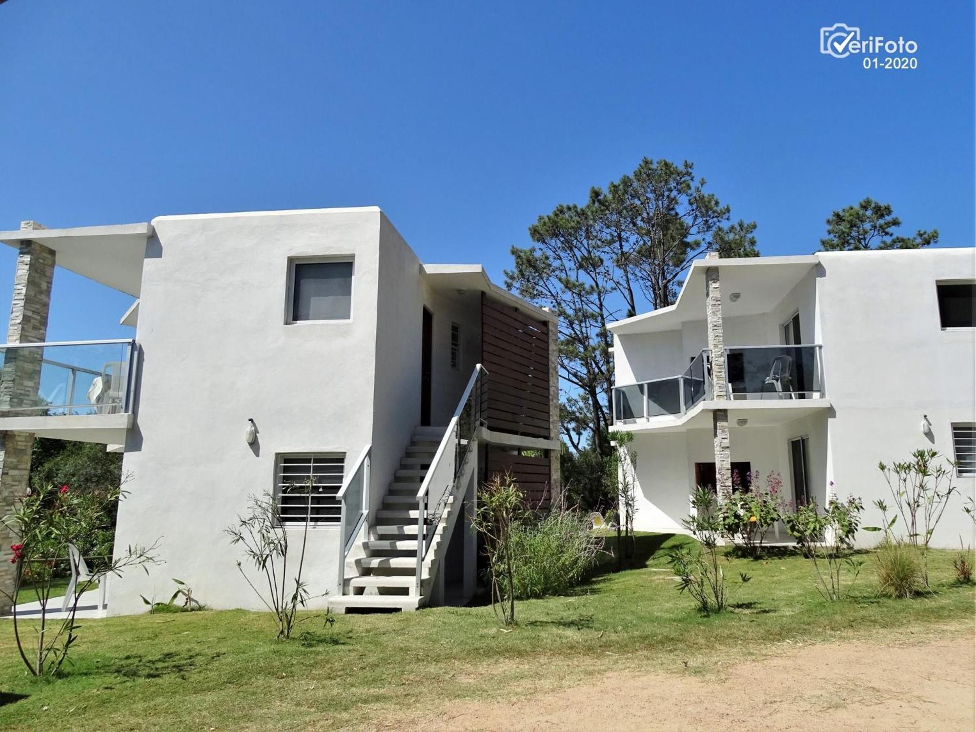 Bungalows Punta Colorada Piriápolis Exterior photo