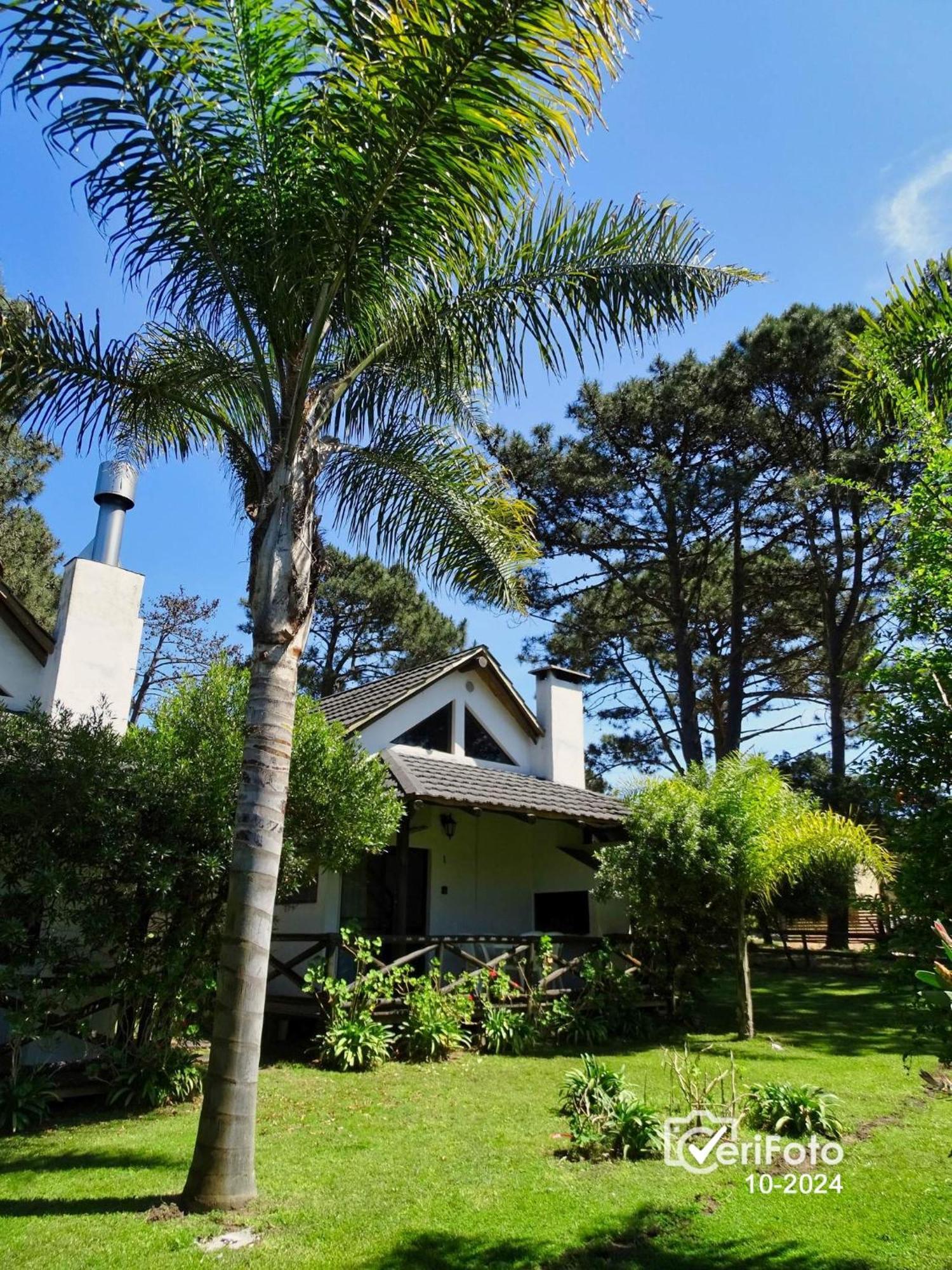 Bungalows Punta Colorada Piriápolis Exterior photo